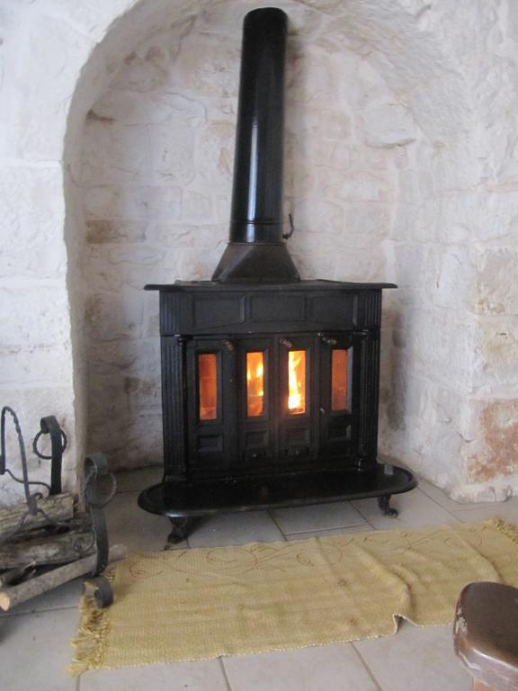 Trulli Sarmenzanello Lägenhet Noci Rum bild